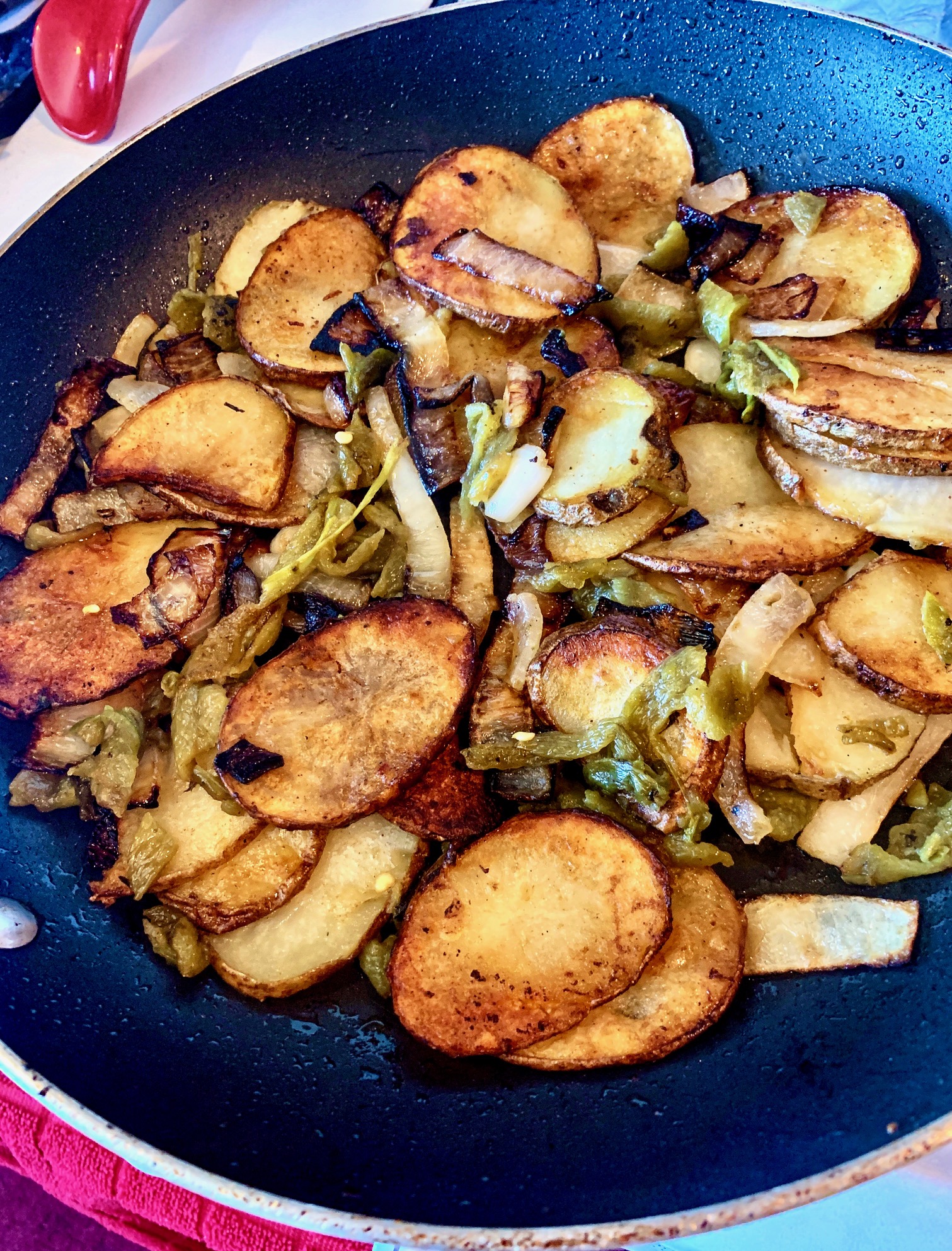 Fried Potatoes with vegetables